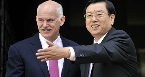 Phó Thủ tướng Trung Quốc Trương Đức Giang và Thủ tướng Hy Lạp George Papandreou Ảnh Getty Images